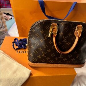 Louis Vuitton with sales bag dust bag ribbon box and tags